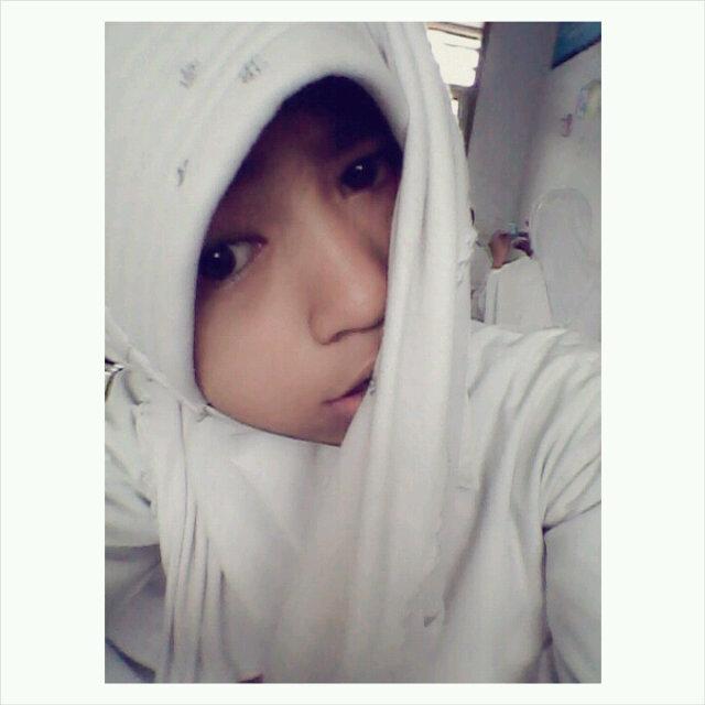 Sandi twitter lupa-, sayang banget nih twitter☹ Follback? Just mention✉ Always support JB❤️ ILYSM!  @JustinBieber (ɔ ˘⌣˘)~♡ BELIEVE!♥