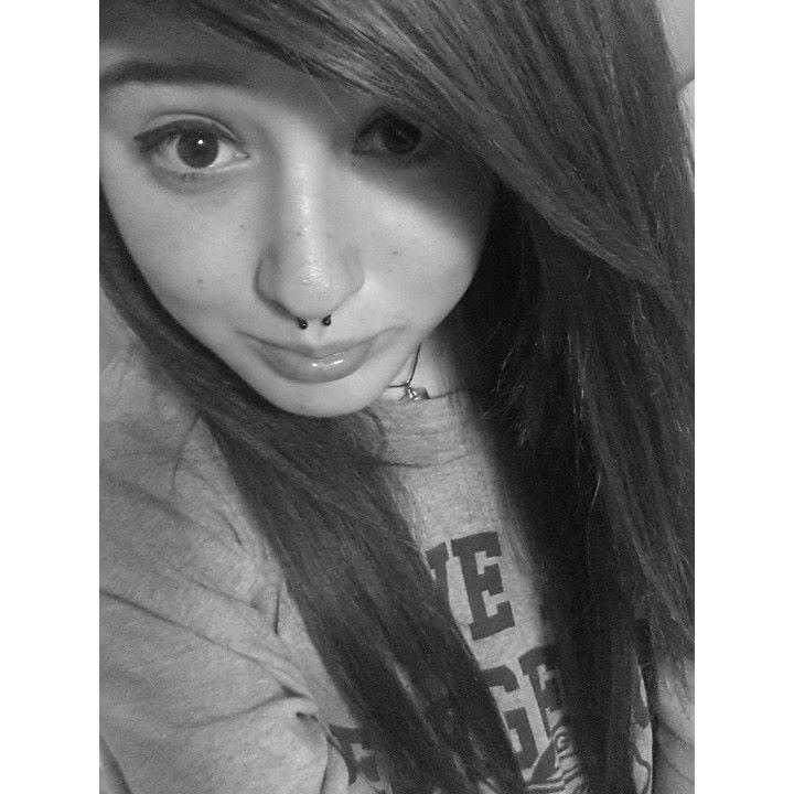 Fea►Sagitario►Bipolar►Celosa►Pandas►Gatos►Xodatica►Varxod►Aliño de corneta►El Doblas►Linkin Park►Sleeping With Sirens►Arctic Monkeys►Avenged Sevenfold►