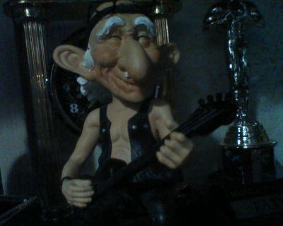 oldmanandbass's profile picture. 