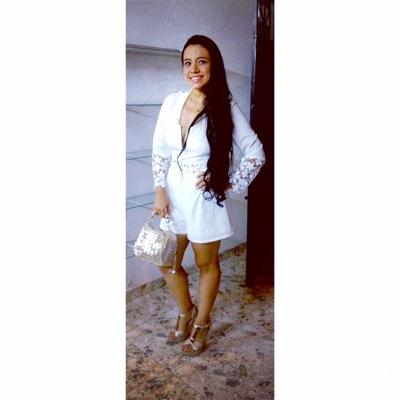 ♡♥TAN LINDA LA VIDA Y TAN PENDEJA LA GENTE♥♡
