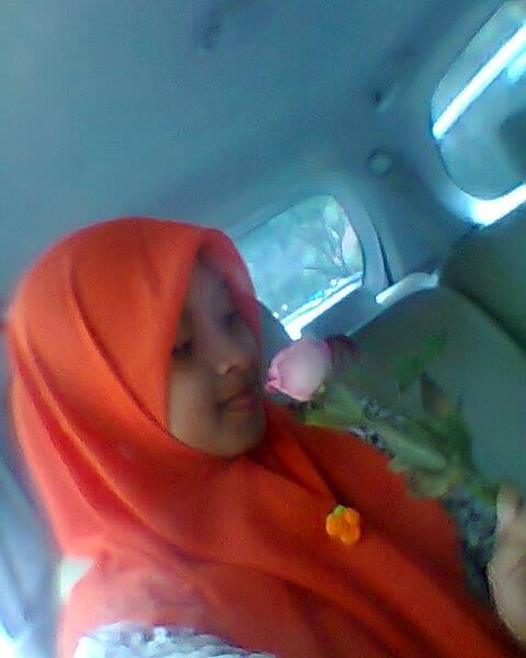 Khotimah_507's profile picture. Hello,i'm khotimah,from indonesia. 
I'm is k-popers Girl.
My hobby is listening to music.