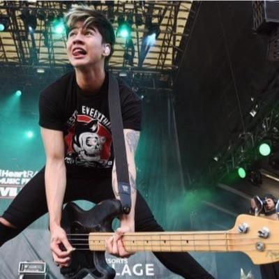 it'll say Calum Hood followed you soon. never give up.