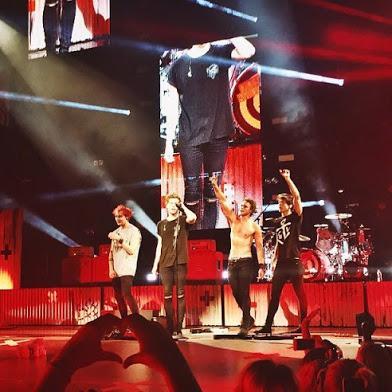 Steal  My Girl One Direction xxxxx Good Girl 5 Seconds Of Summer xxx