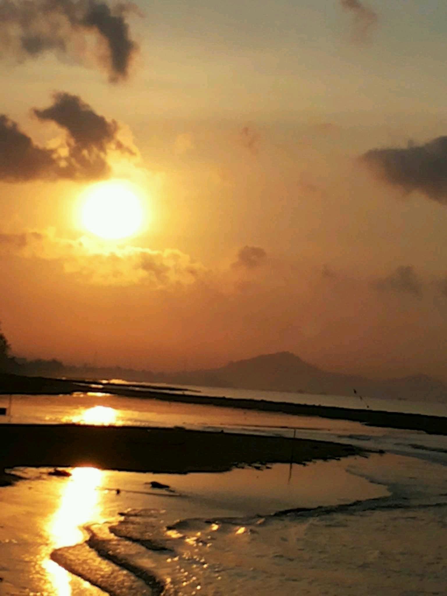 nnurdin89's profile picture. 