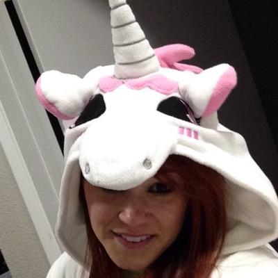 allisoncawvey's profile picture. dogs. queso. UT.