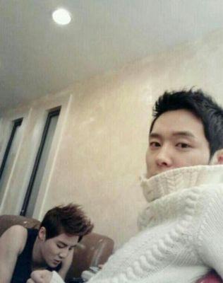 꽃이 진다고 그대를 잊은 적 없다. (w.에퓨텐) / PARODY ACCOUNT/ ..넌 왜 날 안 좋아해? / 130123~ /리밋계 Withered_YC_