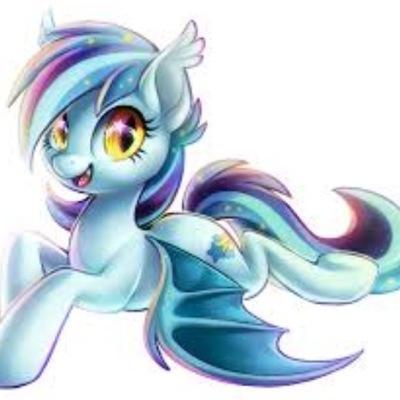 hi im starstruck im a bat pony who LOVES LOVES LOVES shooting stars! #single (( rp only :P ))
