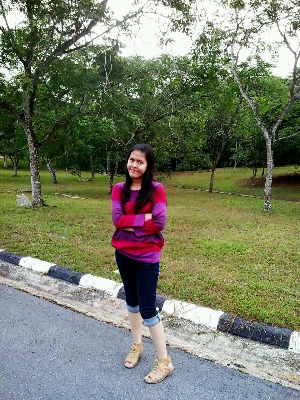 C '40 | UPN Jatim '13 | Someday I'll travelling arround in the world | Estar contigo es una felicidad ♥