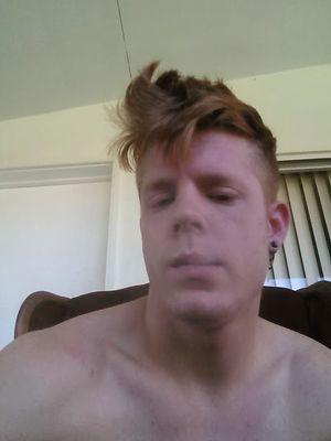 thatsingrr's profile picture. 