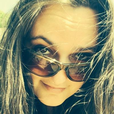 Ik wil jongeren en wijken zien bloeien | coach | gedreven | jongerenwerk | opbouwwerk | social work | social media | trainer | passie | missie | levensgenieter