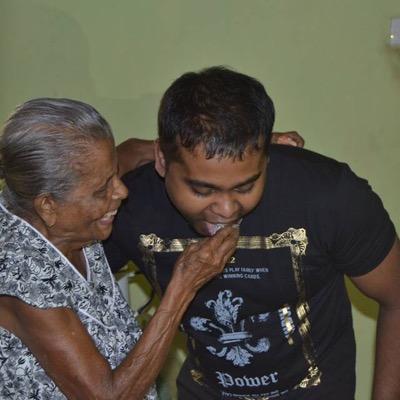 I love the people who love me..