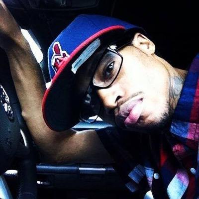 certified hussler 
pistol toter 
cop ducker 
#team iphone 
#team aries
#killaCITY