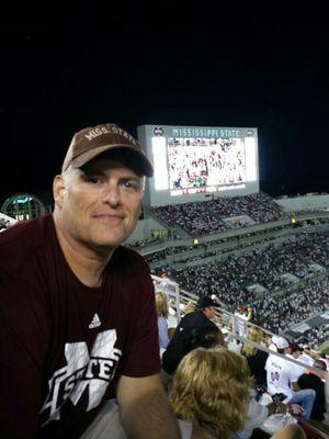 Southern guy in Fort Lauderdale. I LOVE Mississippi State #HailState, tennis, Rafa Nadal, ice cream, theater, indie films....