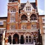 Books, audiobooks & large print, story-time, information, computers, free WI-FI, author visits, DVDs, reading groups 📧durninglibrary@lambeth.gov.uk