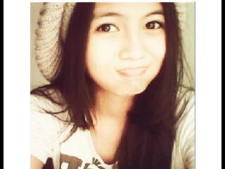 Follbackk?Just mention♥ Saya via;;)Bawell,ngangenin,unyu2;;)♥Baik hati dan tidak sombong♥;;)