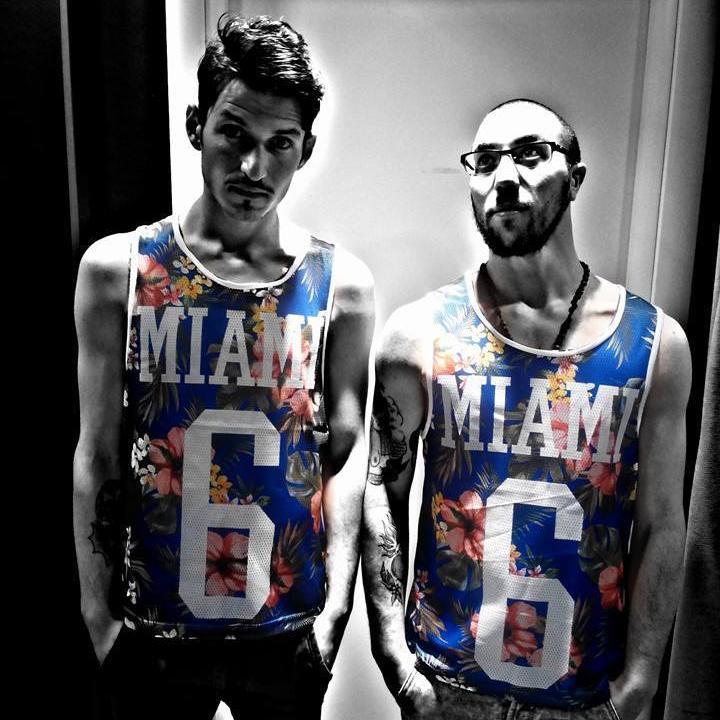a group formed by two dj / producer emanuel Chiariello  and Daniel Ferrandino.  It all started with private parties and in various clubs.