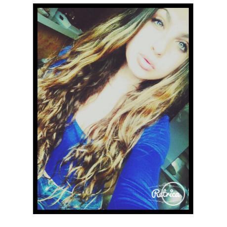 MiiCorazoncito_'s profile picture. 