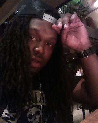 Fw ya dude IKE.D Da Yungin a.k.a BigEazyyy Ig:da504yungin FB: Da Yungin