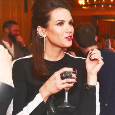 IreneCarter__'s profile picture. 'I lost him and I lost her. I lost them both as I felt them slip through my fingers.'|| Mother to @DaddysPoppy || HPRP