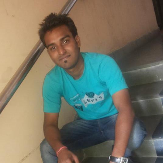 बन्दा खुद की नज़र में सही होना चाहिए… दुनिया तो भगवान से भी दुखी है !