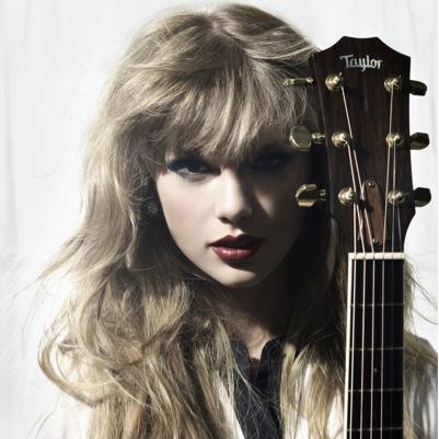 Swiftie | Sheerio | Arctic Monkeys | Beatlemaniac (5 decades too late). My dream is to write a song with Taylor ❤️ I follow back Swifties.