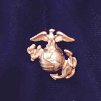 Former Marine who believes in family, Catholicism, conservatism and the U.S. constitution!