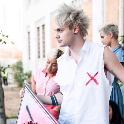 Ashton / Calum / Michael / Luke / 5 Seconds Of Summer I love 5SOS. ✌️