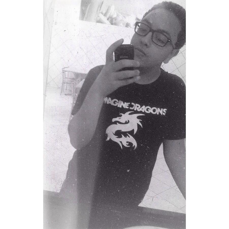 Imagine Dragons, pizza, livros, adm, liberdade.