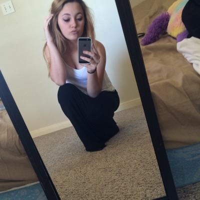 Hi :-) instagram sidneymerritt