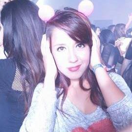 nenavane423's profile picture. Dios m hizo mujer mi madre una dama la gente me hizo cabrona y la vida chingona