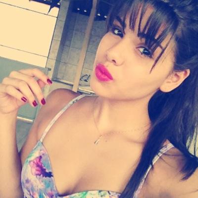 Instagram @idygoomes