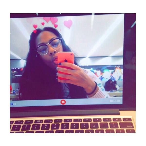 Backup to @HeLovesShayla
