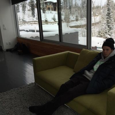 WEED_POPE's profile picture. •●wut●• living legend - aka daddy