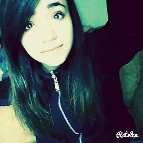 Holaa:3 Soy paulina:3 soy directioner de corazon3(Pololiando)? si estoi pololiando:33 cdnse3