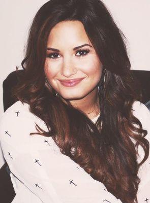 don't follow, follow @smiledfordemii , @lovemyddlovato_ & @loveyoudemixxx ! thank you.