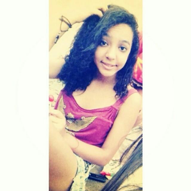 Sou apaixonada por sorrisos...Confesso 3
