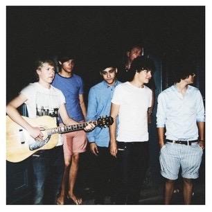 sextapenxrry's profile picture. books, bands and fanfiction