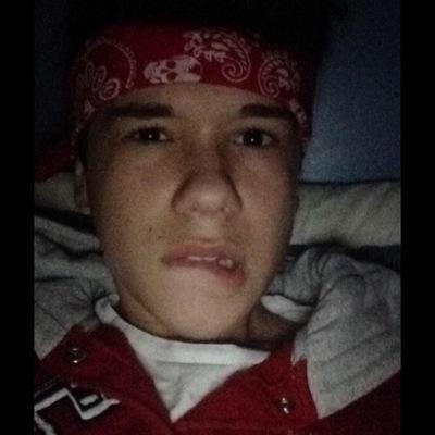 4everasebster's profile picture. 10/5/14 | jake dm me 11/9/14 & 11/25/14 |taylor faved 2 times 11/17/14 | gavin becker follows,faved,said goodbye & he loves me 11/22/14, 11/23/14 & 11/26/14❤️