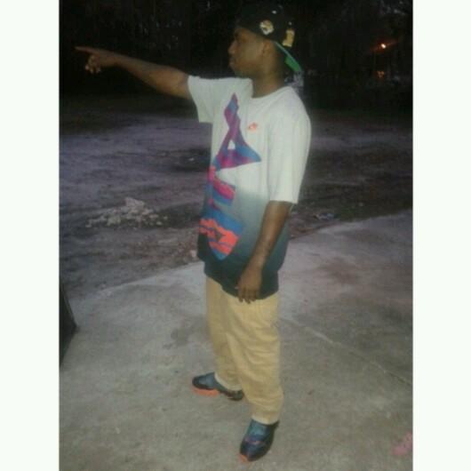 ....FOLLOW A G....