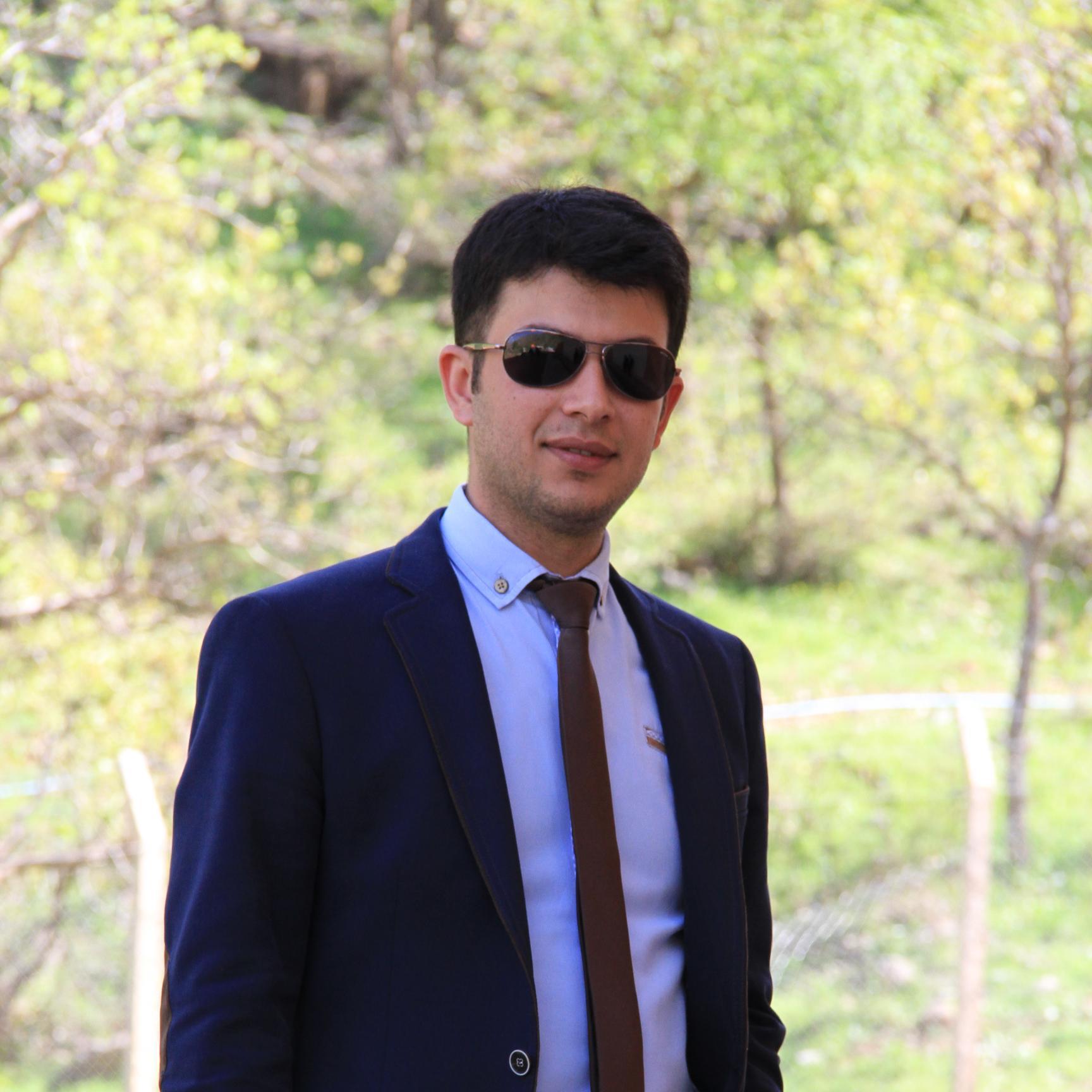 yavuzislerr's profile picture. 