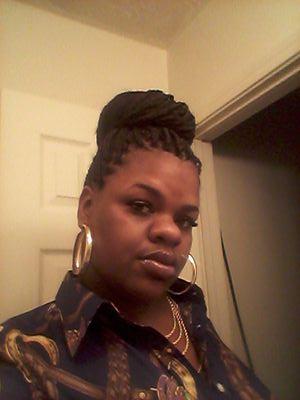 LOVING THE WOMAN IAM,WHILE LOOKING FORWARD TO WOMAN I WANT TO BECOME                          Follow Her Awesome Son @Leroii_ 