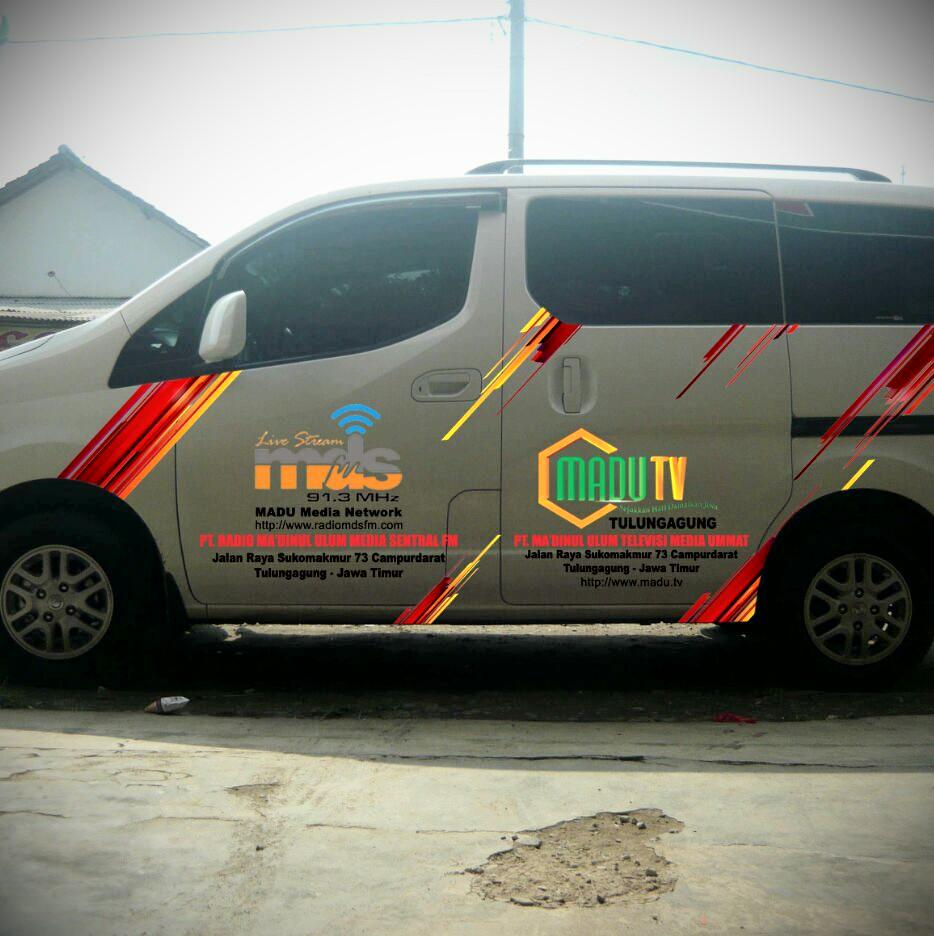 PT.Radio Madinululum Media Sentral Fm 91.3 Mhz. Cal sign PM6FFD  dengan format Budaya, Informasi, dan kajian   dengan Moto Sejukan Kan hati Damaikan Jiwa