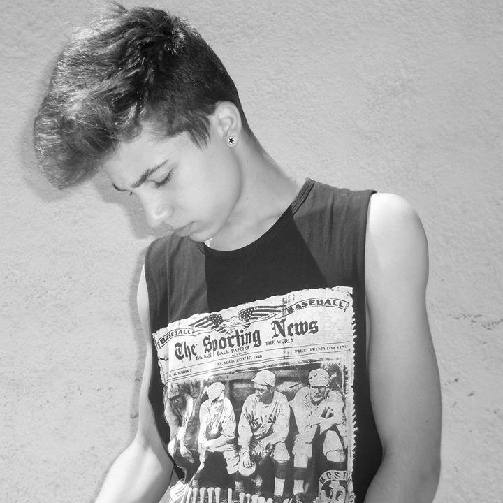 Emi_carabajal15 Profile Picture