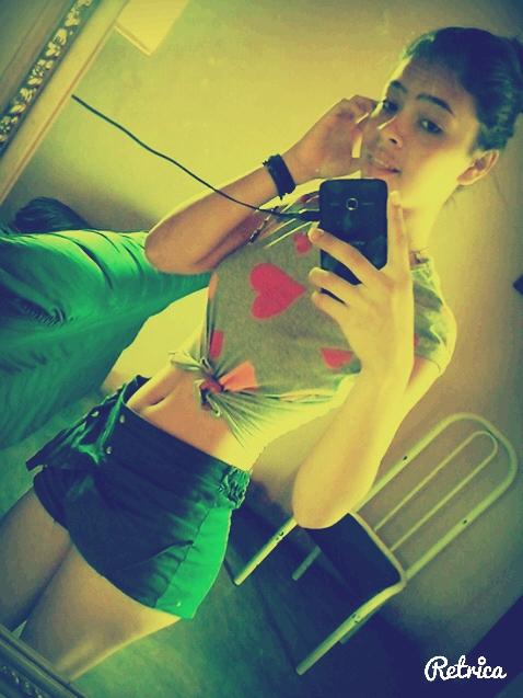 AnaalvesApa19's profile picture. 