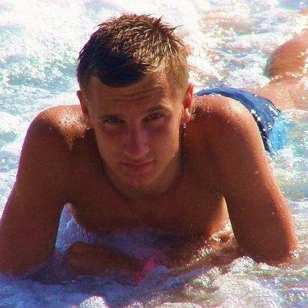 AceboKonon's profile picture. #follow #AutoFollowback #RT