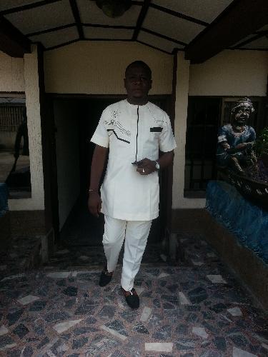 Am humble just has my name implies will follow back remember nothing will change in your life if you don't do something different from what you have been doing