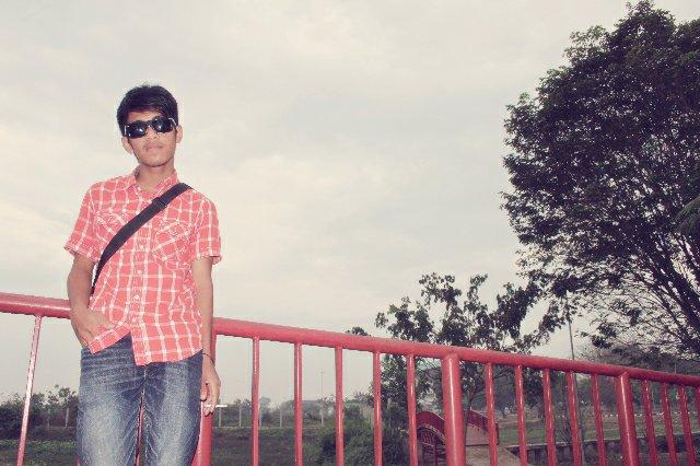 yudadjarot's profile picture. diinjak atau menginjak