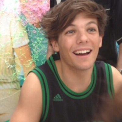 i gave you a free follow so could you maybe follow @featuringhoran ? Just ask for a follow back and you will get it!☺️