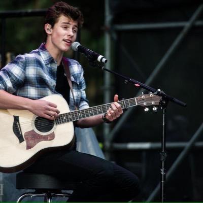 YOU JUST GOT A FREE FOLLOW :) SO PLZ FOLLOW @MYMUFFINBOY THANKS