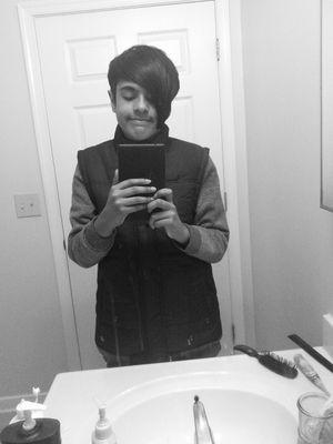 My new account for @arsalthepanda.
I like pizza,coffee, and bands.
fantasy enthusiast